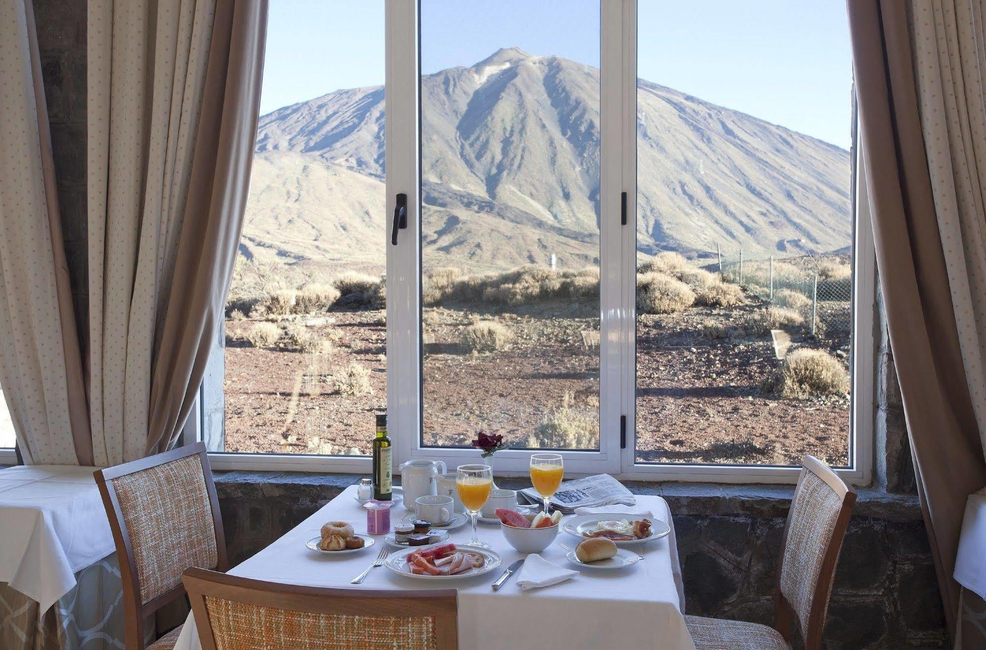 Parador De Las Canadas Del Teide La Orotava Exteriér fotografie